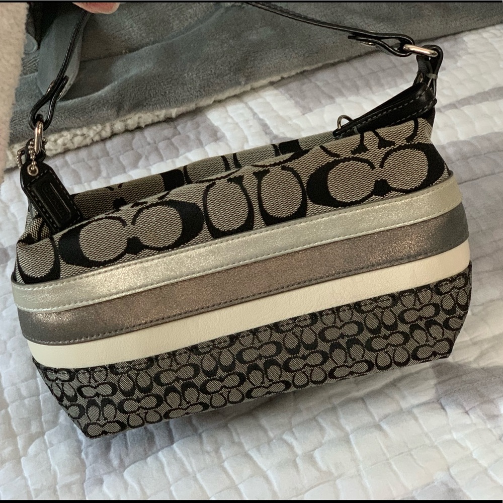 Coach purse - about 8.5 x 5 ish - like new